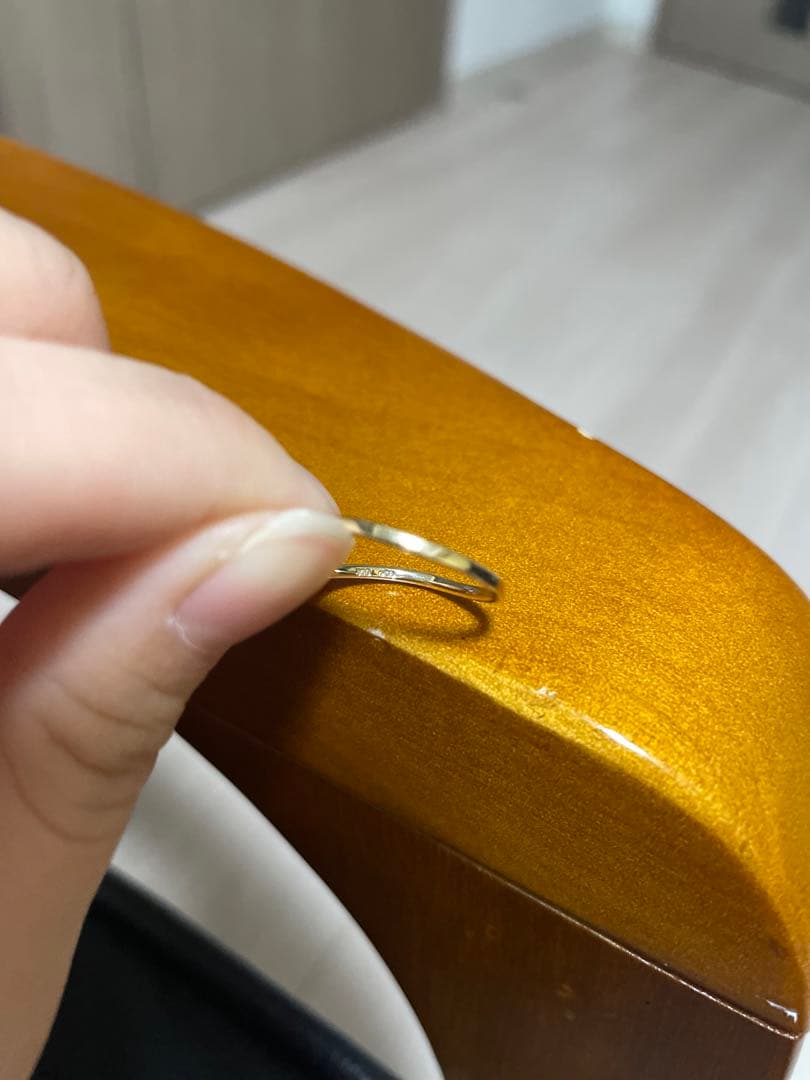 ete ゴールド V字型リング 9号