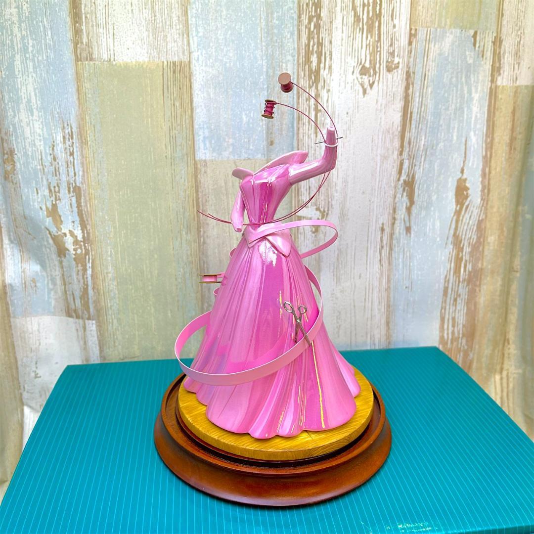 WDCC 眠れる森の美女 Sleeping Beauty オーロラ姫 裁縫ドレス