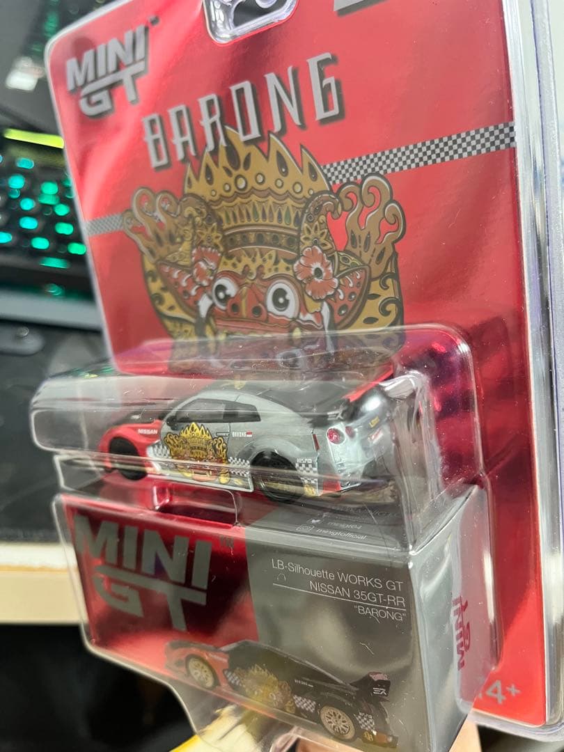 Minigt ミニGT リバティーウォーク　LBWK r35 GTR チェイス