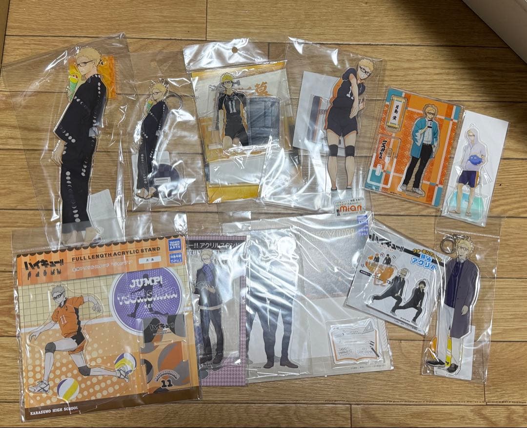 m*o様 ハイキュー　月島蛍　グッズ　アクリルスタンド　缶バッジ　102点　まと