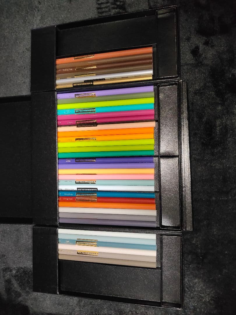 karisma color 72色 色鉛筆 カリスマカラー