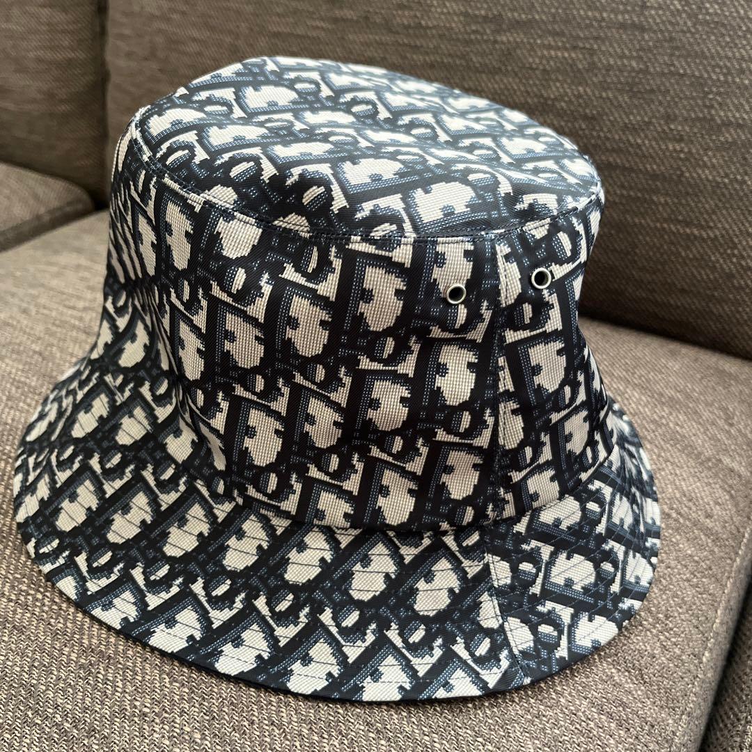 ヴンティージレアウィンストンチャーチル自画像バックプリント