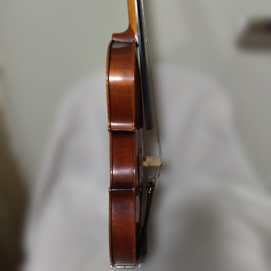 ♥特価♥スズキバイオリン4/4♥品番220♥弓ケ―ス松脂付♥美品♥値引不可