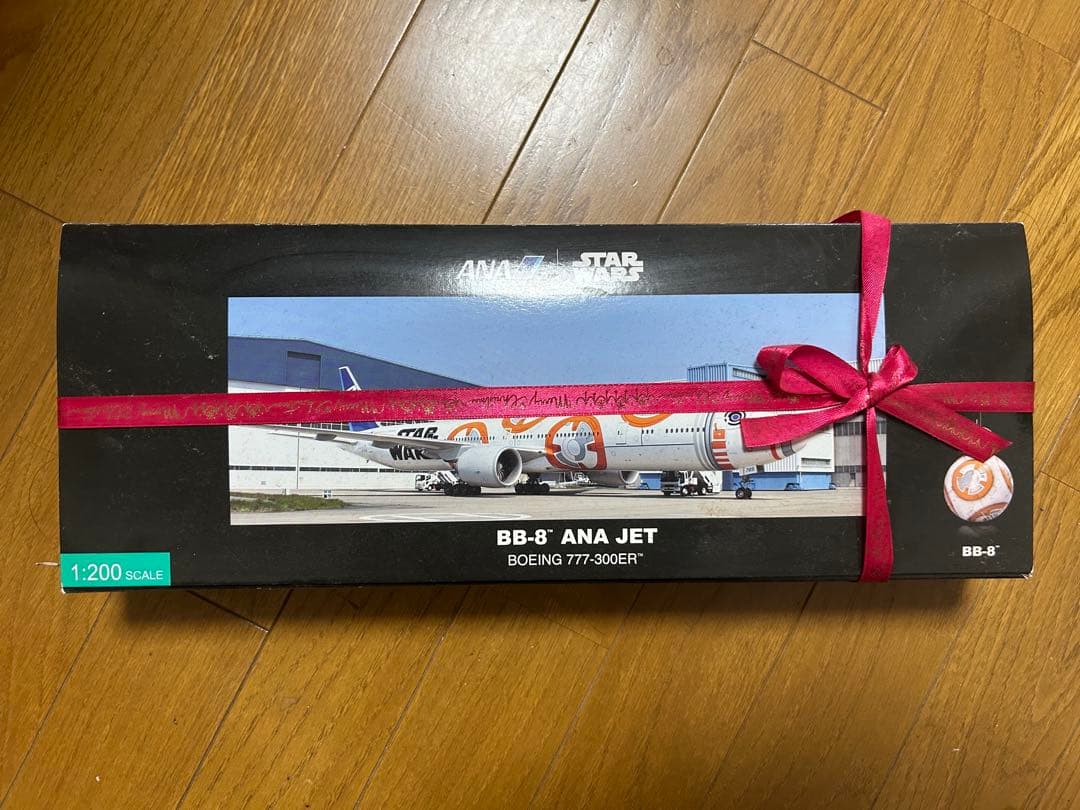 航空機・ヘリコプター 1/200 STAR WARS BB-8 ANA JET B777-300R 航空機・ヘリコプター 1/200 STAR WARS BB-8 ANA JET B777-300R 航空機
