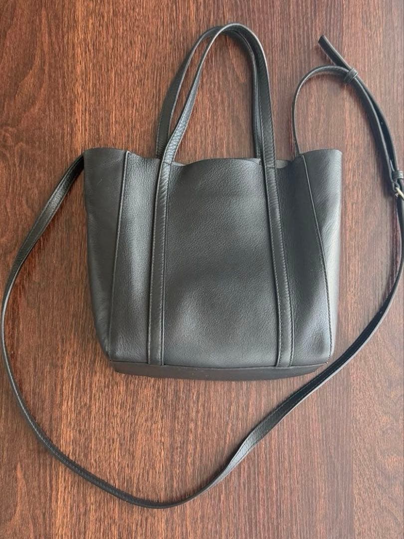 【正規品】BALENCIAGA レザートートバッグ ショルダーストラップ付