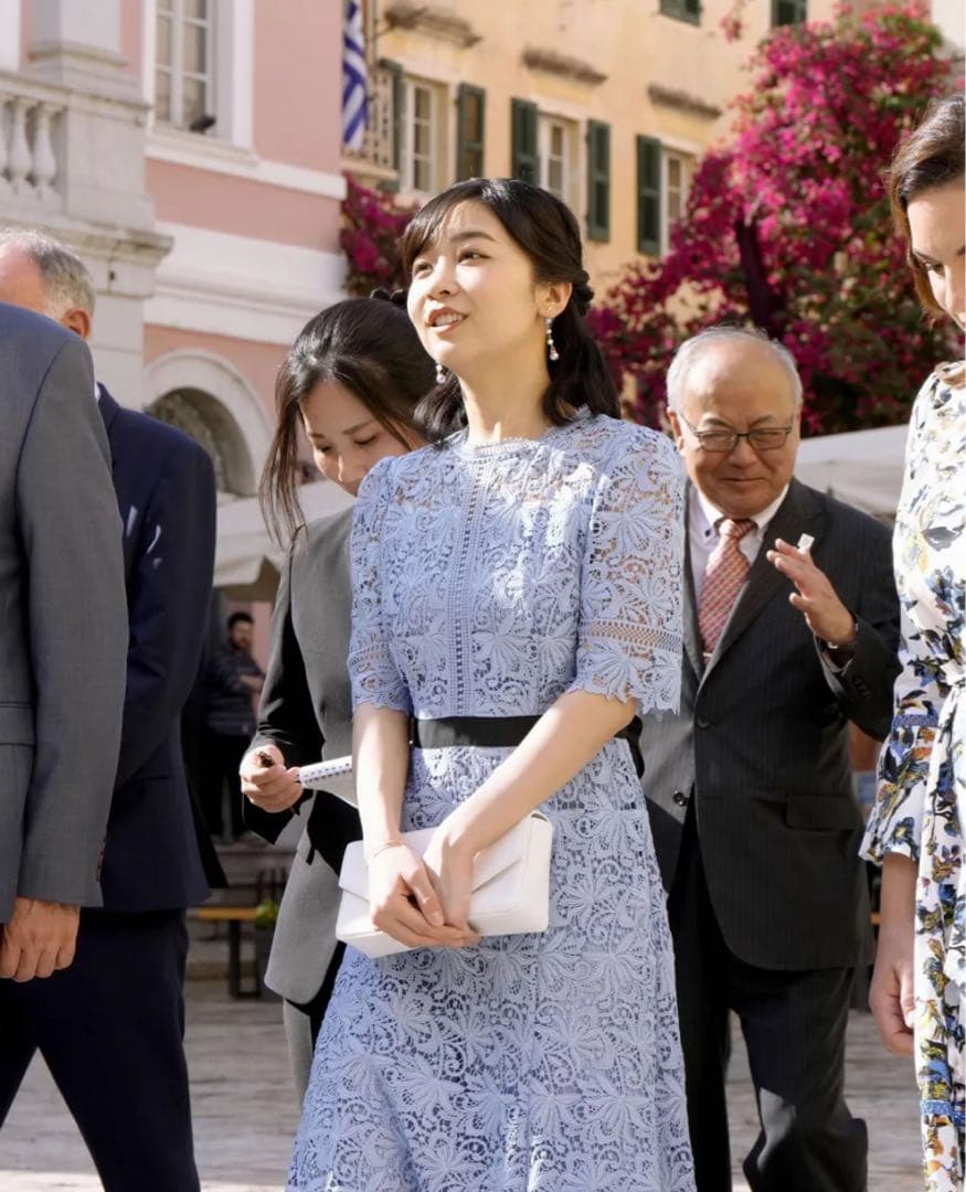 セルフォード レース ワンピース 佳子様 - メルカリ