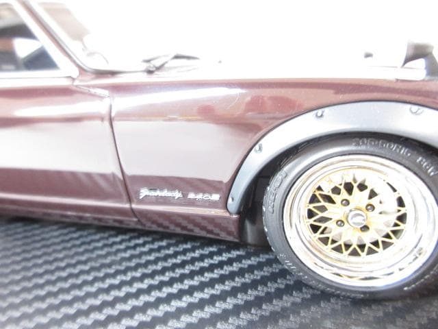 イグニッションモデル 1/18 フェアレディZ