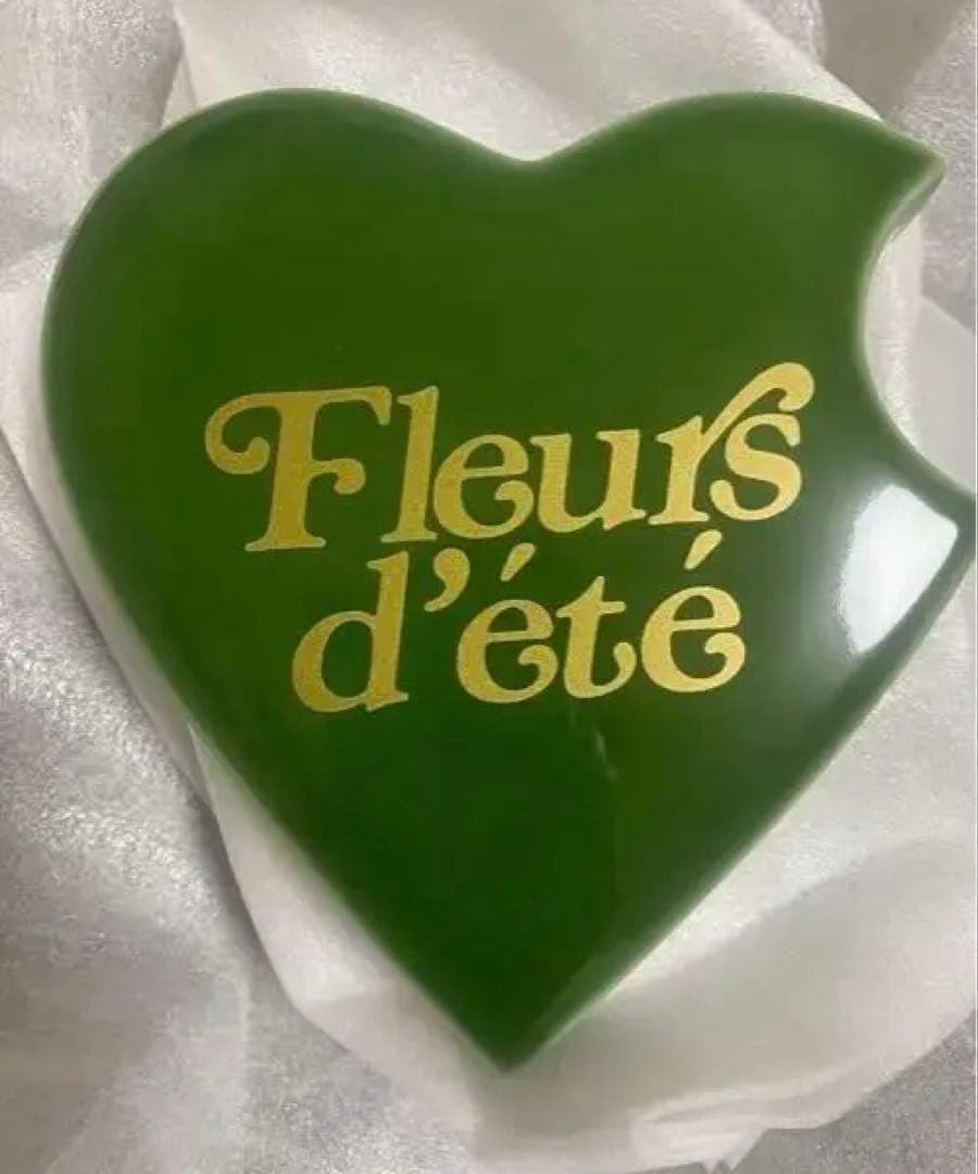 verdy girls don't cry ete 日本限定 有田焼　緑 Girls Don't Cry × été】VERDYと庄司夏子による第4弾コラボアイテムの