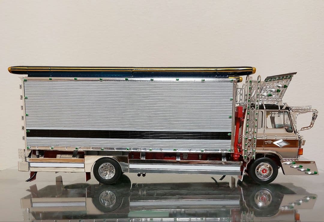 デコトラプラモデル フジミ 1/32 レンジャー 完成品 - メルカリ