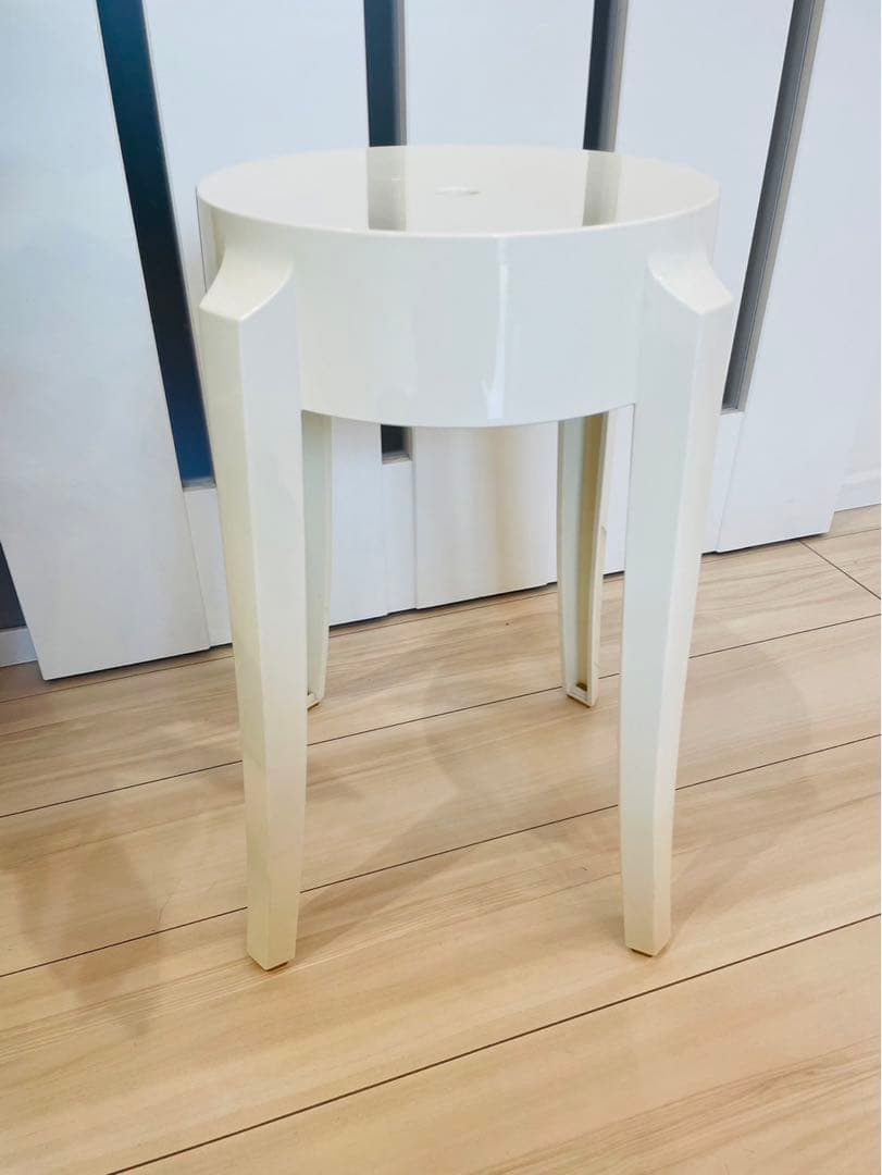 送料無料　Kartell カルテル チャールズゴーストロー ホワイト スツール