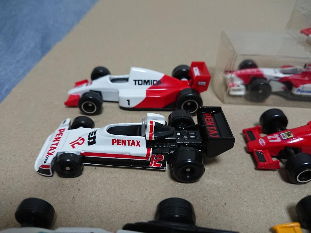 トミカ レーシングカー/F1カー 日本製多数含む14台