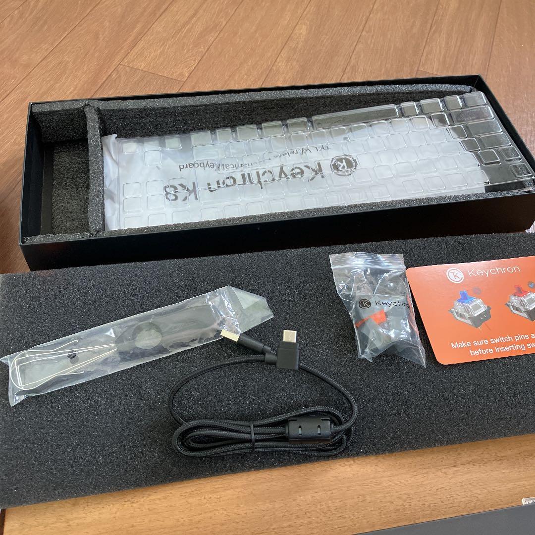 Keychron K8 パームレスト付 RGB 赤軸 日本語配列 ホットスワップ