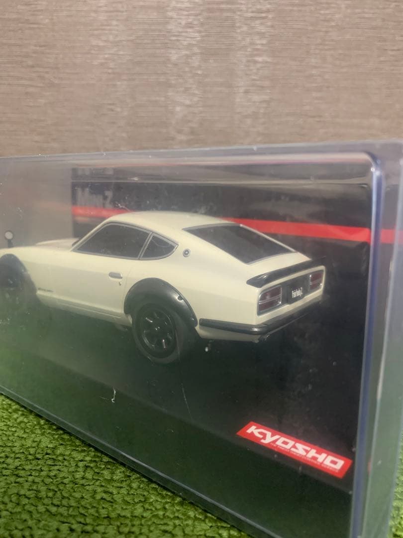 ミニッツ　日産　フェアレディ　240ZG