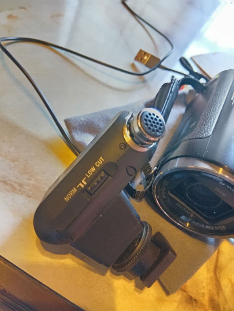 ジャンク　SONY HDR-CX670 ビデオカメラ 本体　外部マイク付き