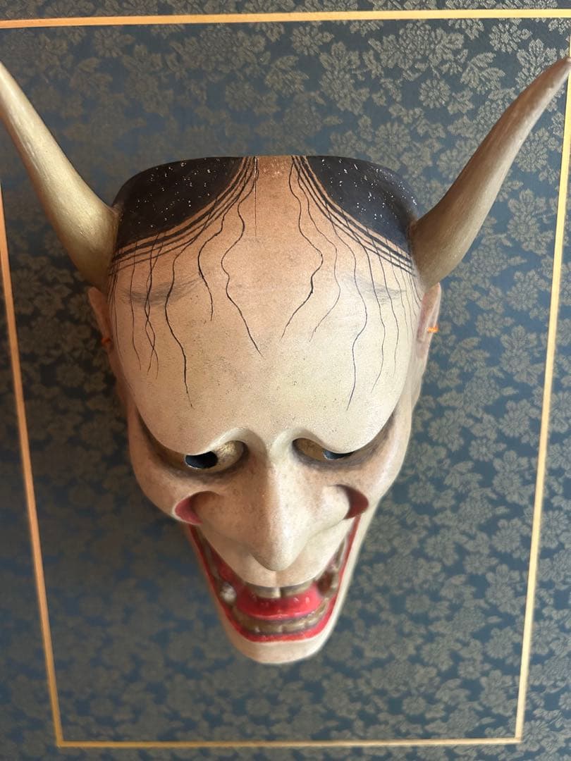 赤鬼 能面 手彫り 能面 木製 収納袋付き 手彫り 鬼 般若 能面 木製