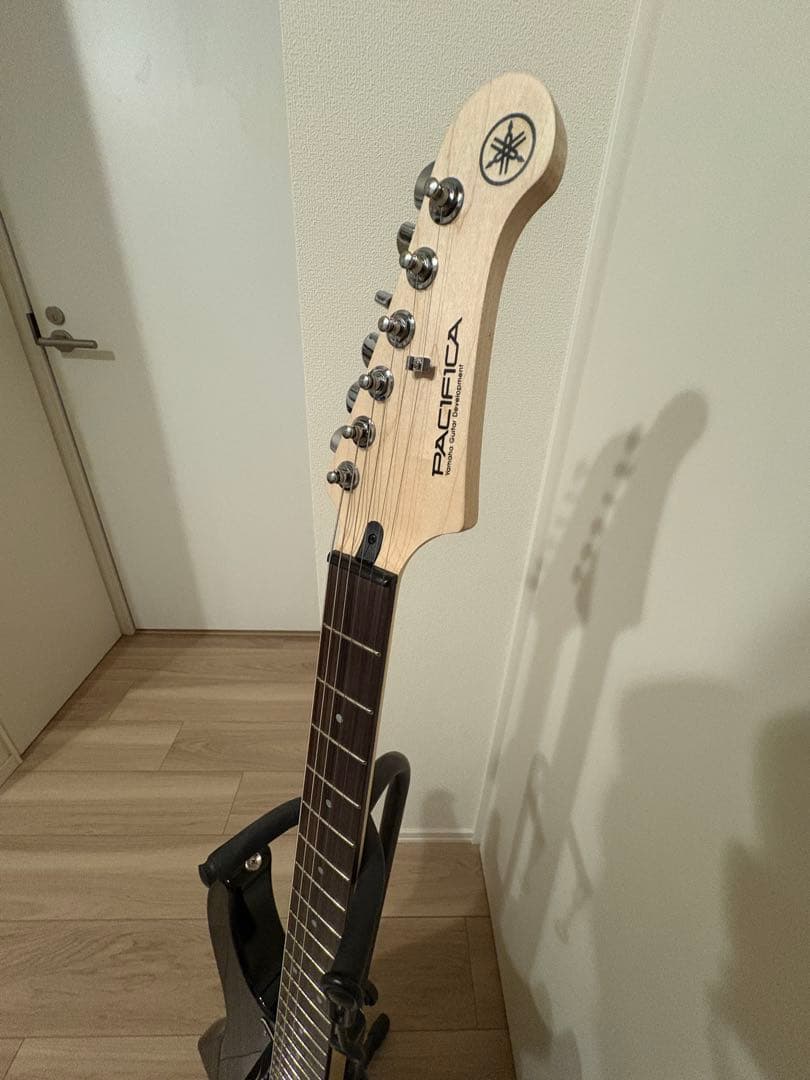 YAMAHA PACIFICA120H BLACKヤマハ PAC120H