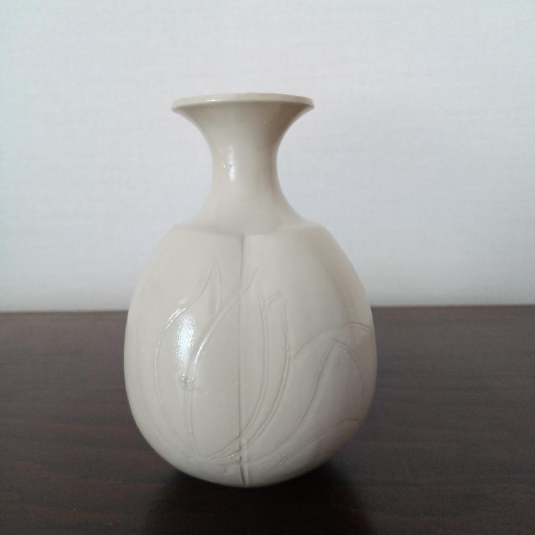 若尾経　定窯徳利　白磁