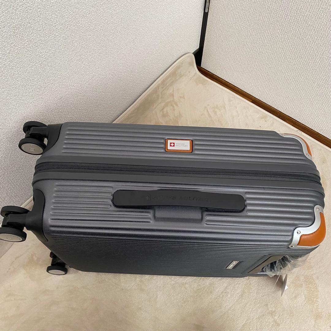 【展示品】SWISS MILITARY 機内持ち込みサイズ　キャリー　38.5L
