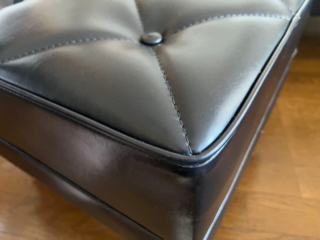 【muhi】カリモク オットマン レザー調　黒