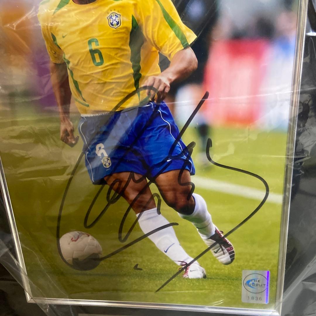 ロベルト・カルロス直筆サイン入りフォト 額入り