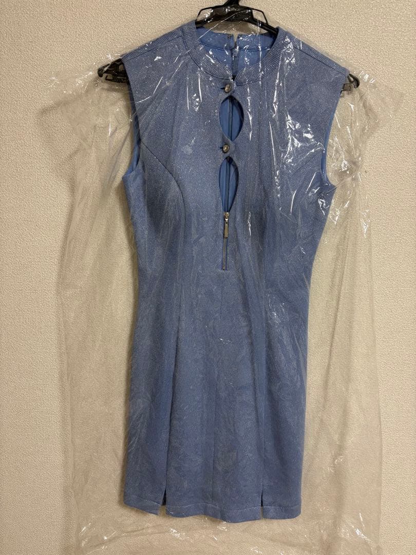 【人気】Glossy/ローブ・ド・フルール グロッシー　水色　キャバドレス