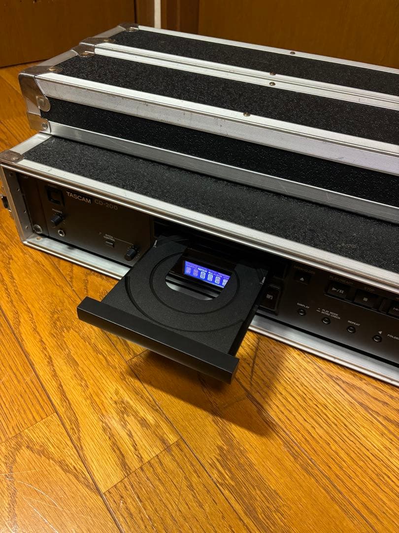PA CDデッキ TASCAM CD200