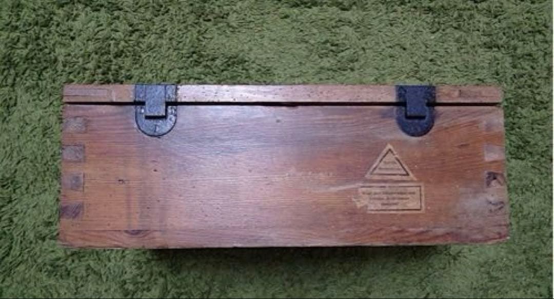 WWⅡ ドイツ軍/初期型 弾薬庫【実物】