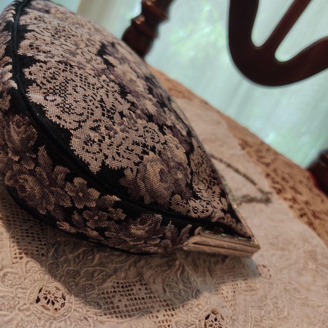 プチポワン　刺繍　ゴブラン　バック　ポーチ　アンティーク　ニードルポイント