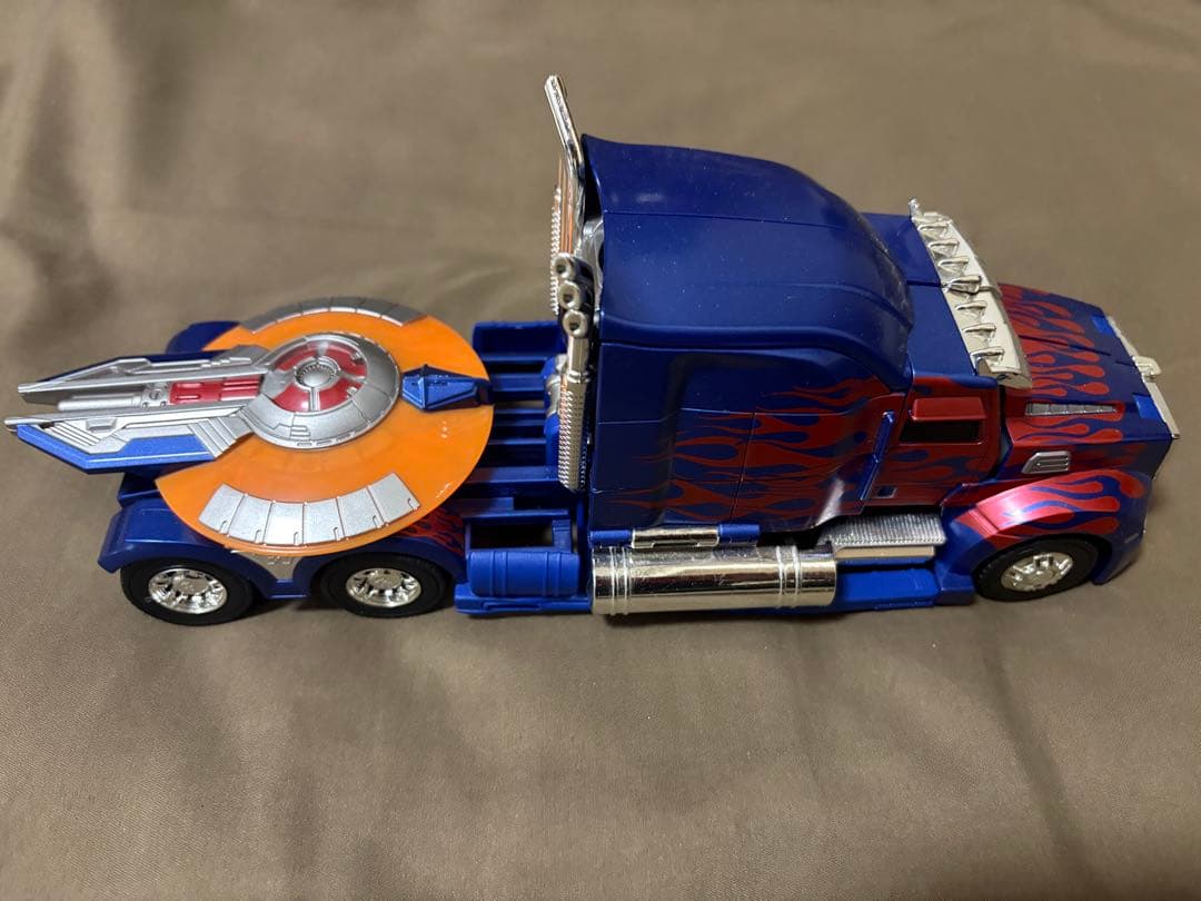 トランスフォーマー オプティマスプライム