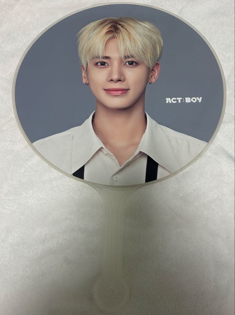 TXT ウプズ ボムギュ テヒョン 団扇 うちわ まとめ売り - yellows.co