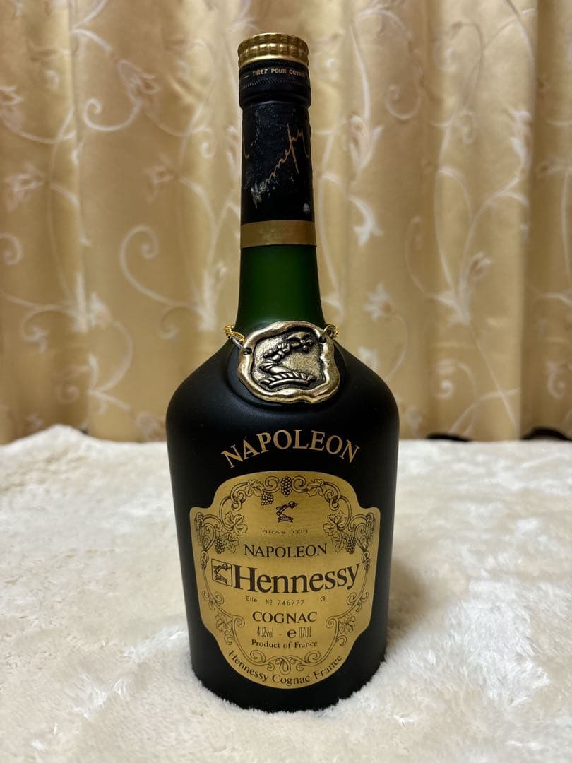 古酒】コニャック ヘネシー Hennessy ナポレオン 700ml 未開栓