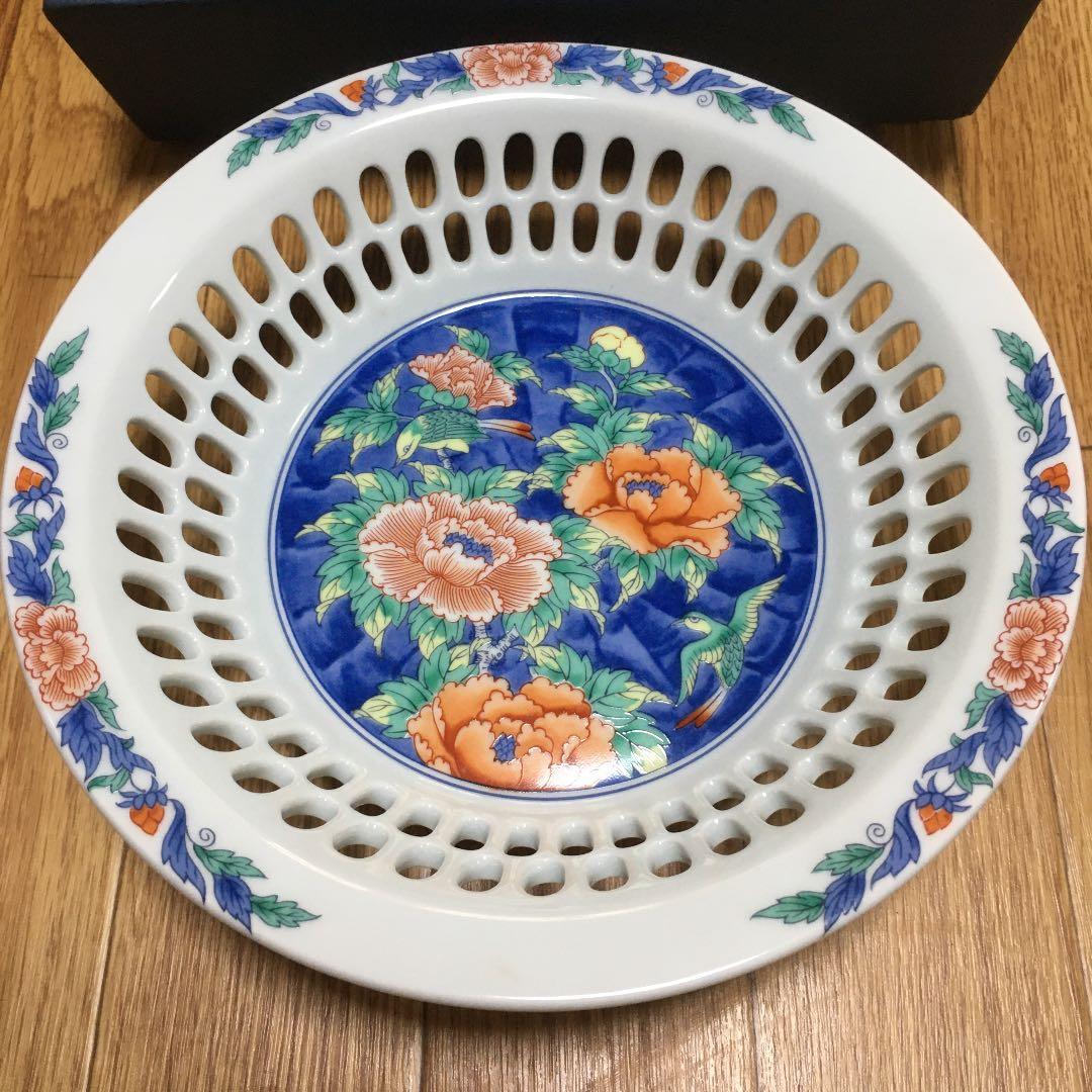 1031 有田焼 色鍋島 絵皿 牡丹