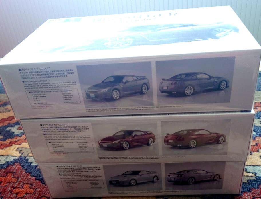 NISSAN GT-R 2014 1/24プリペイントモデル