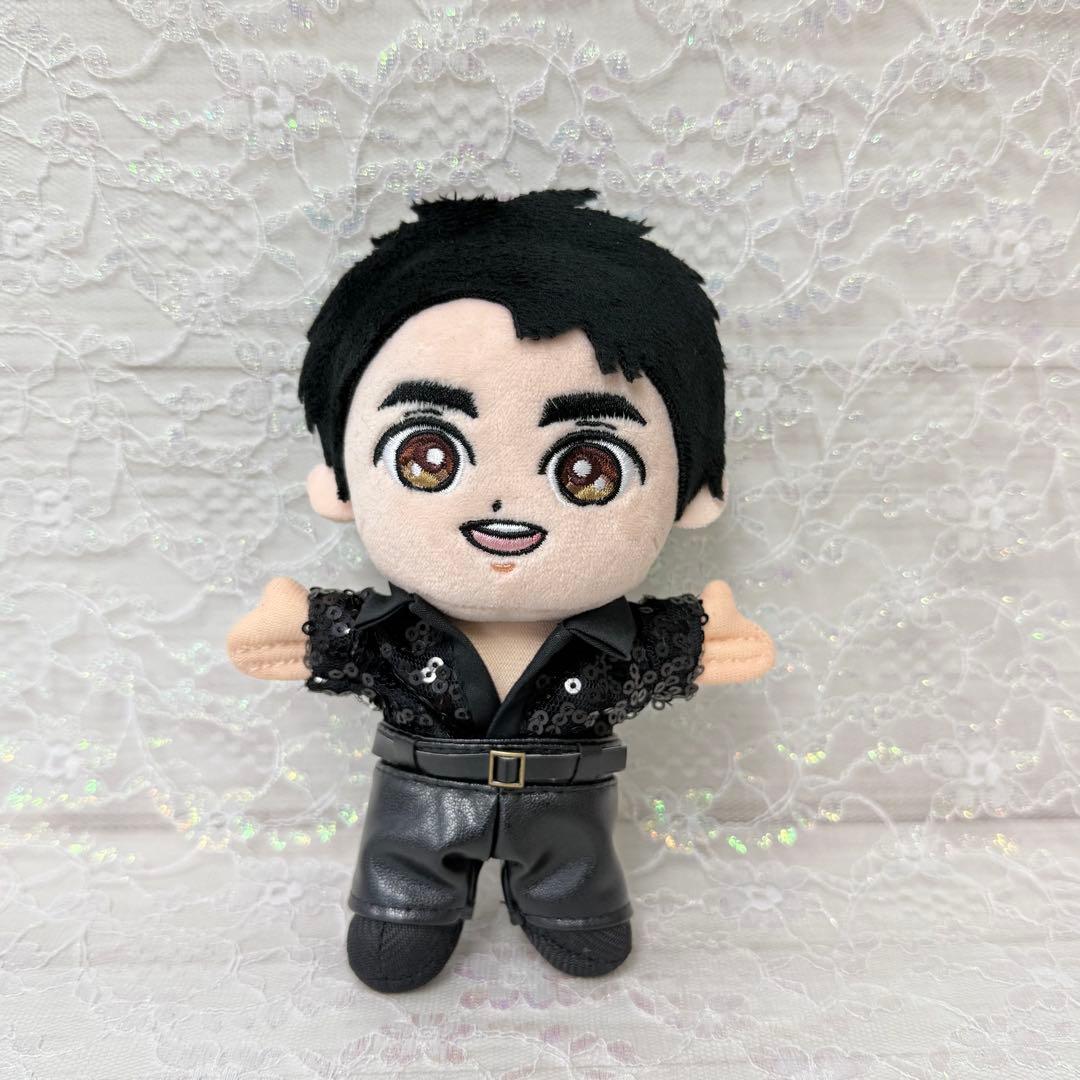 莉琉3298様 こひろみくん ぬい服 スパンコールコーデ