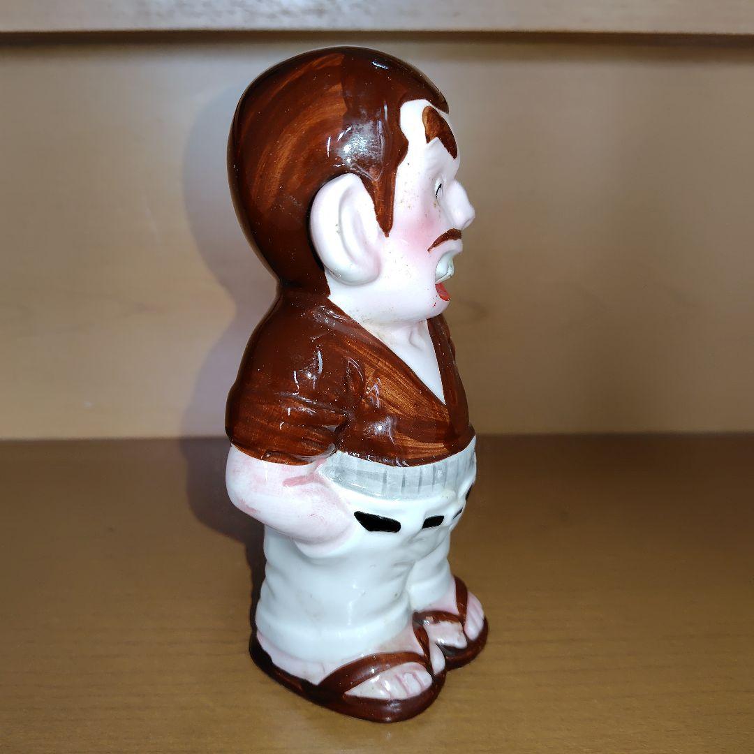 昭和レトロ じゃりン子チエ テツ 貯金箱 陶器 - メルカリ