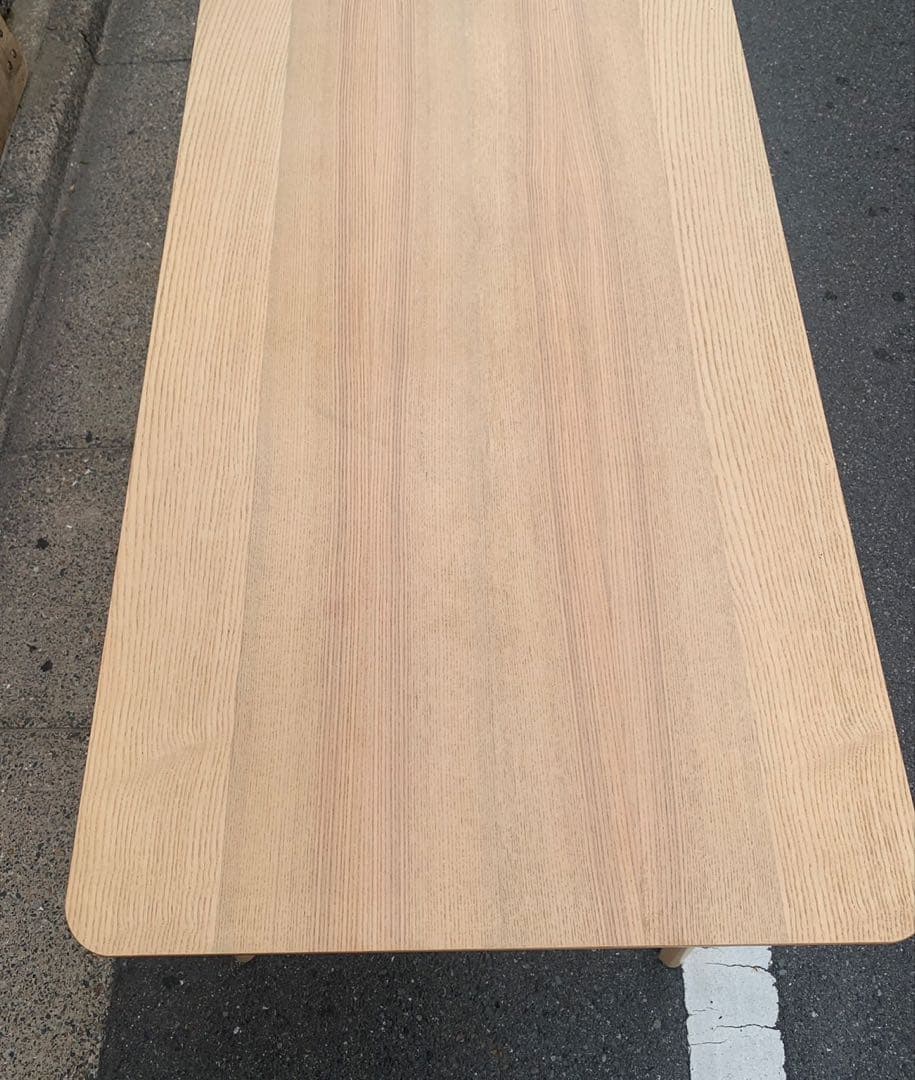 ＊東京都付近取引限定＊美品激安　IKEA ダイニングテーブル　デスク　4人掛け