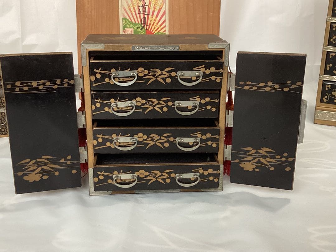 金彩蒔絵ミニチュアお雛道具 アンティーク収納箱セット 大・中・小