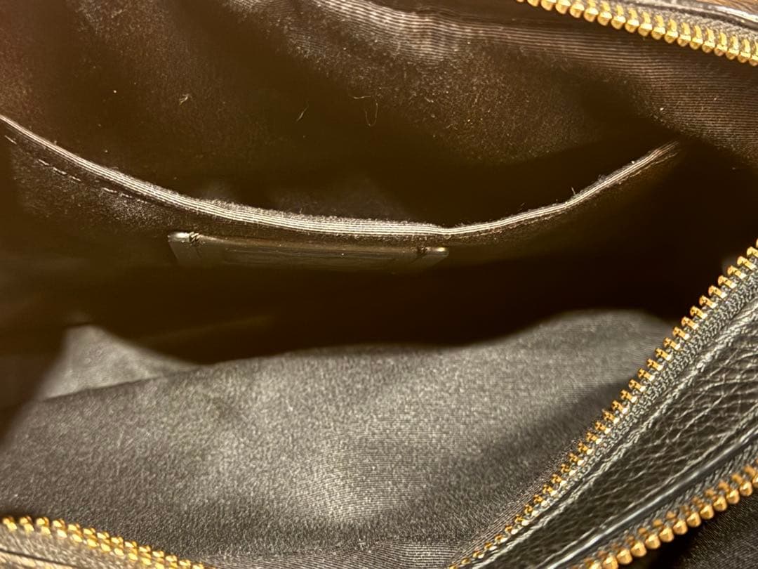 正規品 COACH (コーチ) レザーショルダーバッグ ブラック ゴールド