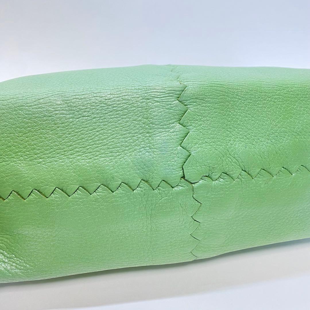 ボッテガヴェネタ グリーン ワンショルダーバッグ 編み込みハンドル