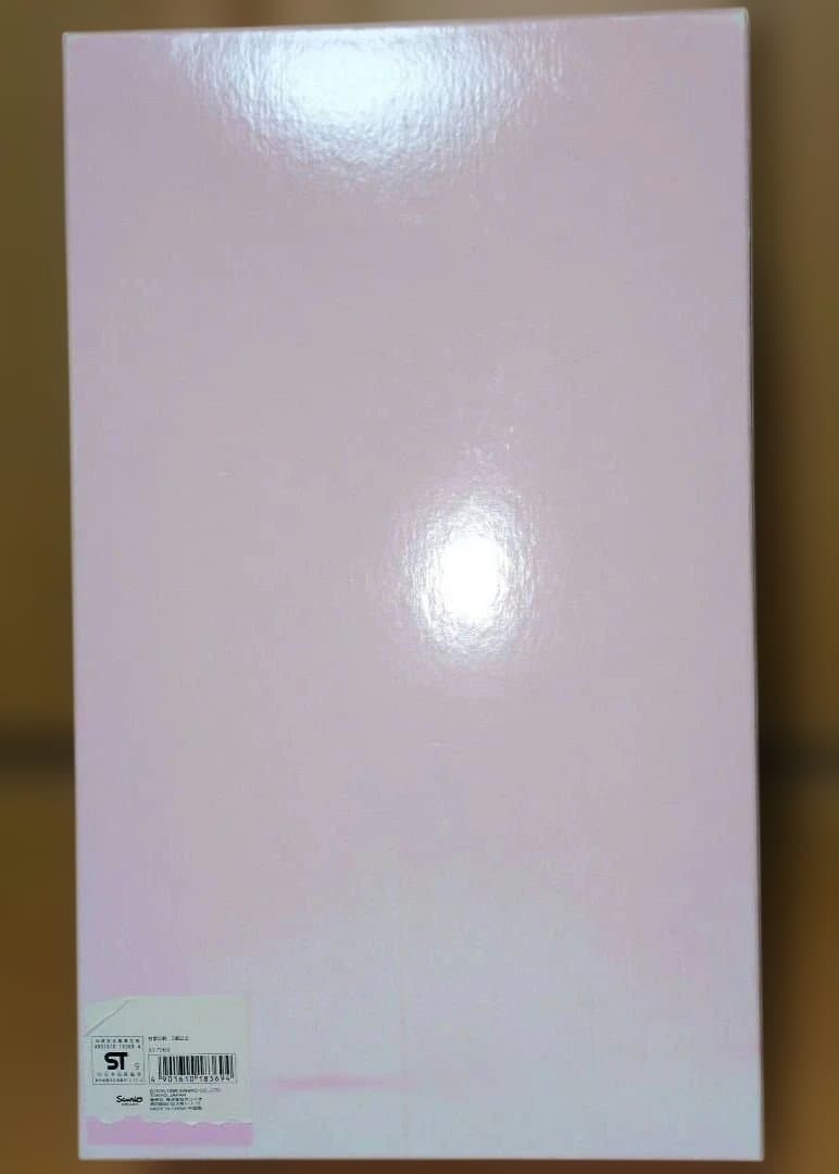 ハローキティ　 25周年記念　 800体限定Birthdayドール