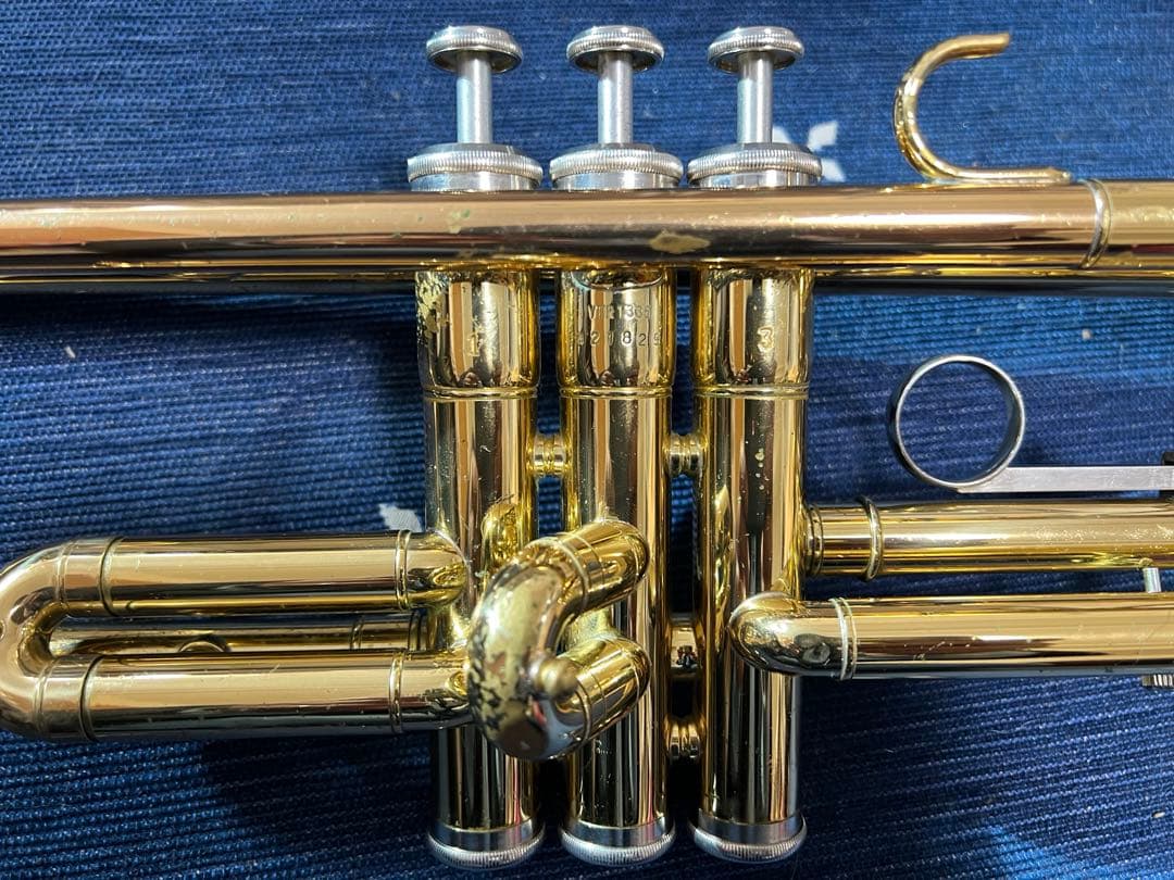 ヤマハトランペット　YTR-1335 ケース付き