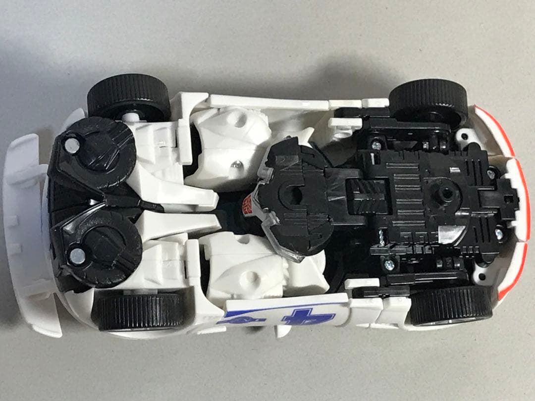 トランスフォーマー　オートボット　ジャズ　G1カラー