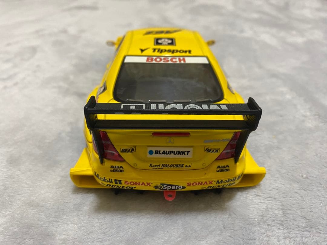 ミニカー Maisto Mercedes-Benz CLK-DTM 2004 1/18