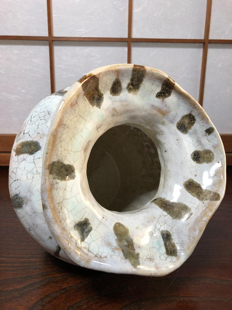 金海砂金袋型花瓶】 粉引白釉鉄砂彩 益子 合田好道・