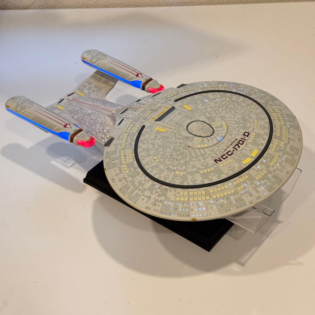 アオシマ　スター・トレック　TNG USSエンタープライズ NCC-1701-D Amazon.co.jp: 青島文化教材社 スタートレック No.01 1/2000 U.S.S.