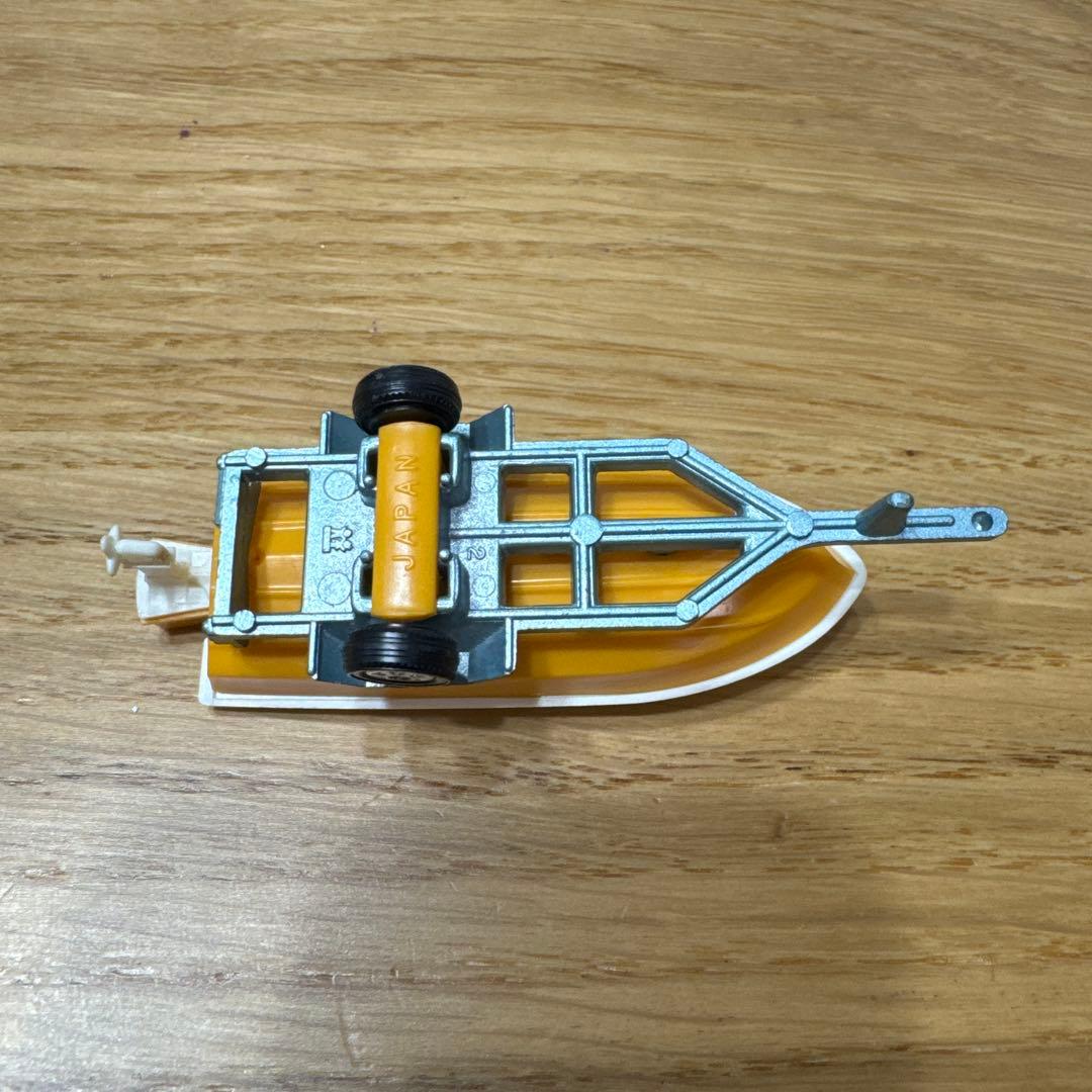 トミカ ニッサン ローレル ヤマハ ボート 2台セット