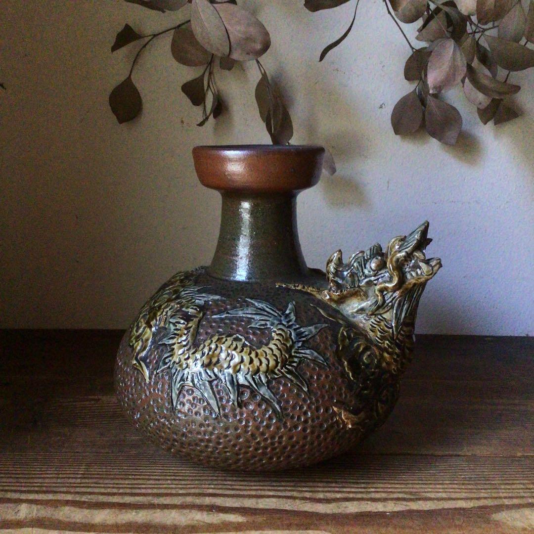 No4078 壺屋焼 浮彫雲龍文 カラカラ 酒器 沖縄 やちむん 民藝 送料無料