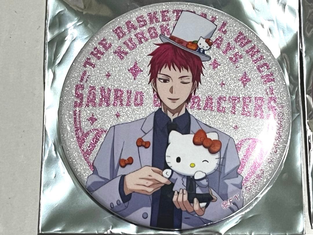 黒子のバスケ 黒バス サンリオ 等身レア 缶バッジ 赤司征十郎 黛千尋