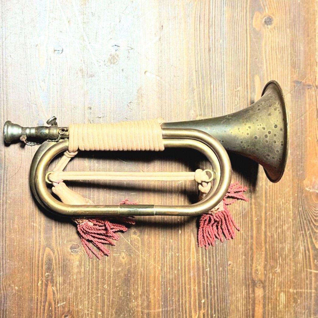 【当時物】旧日本軍・軍隊ラッパ（喇叭）信号ラッパ・突撃ラッパ 二つ巻【紐状態良】