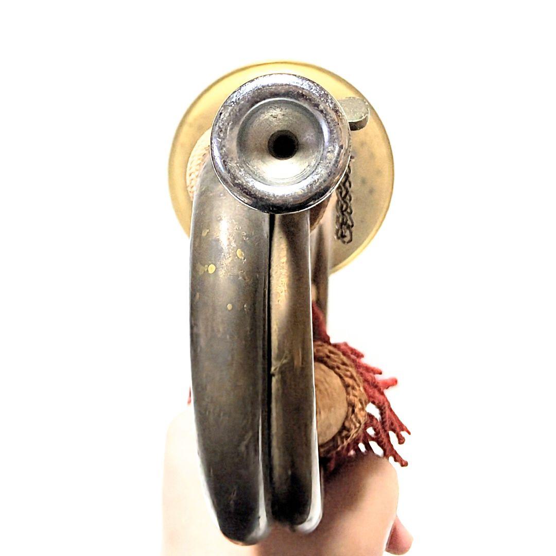 【当時物】旧日本軍・軍隊ラッパ（喇叭）信号ラッパ・突撃ラッパ 二つ巻【紐状態良】